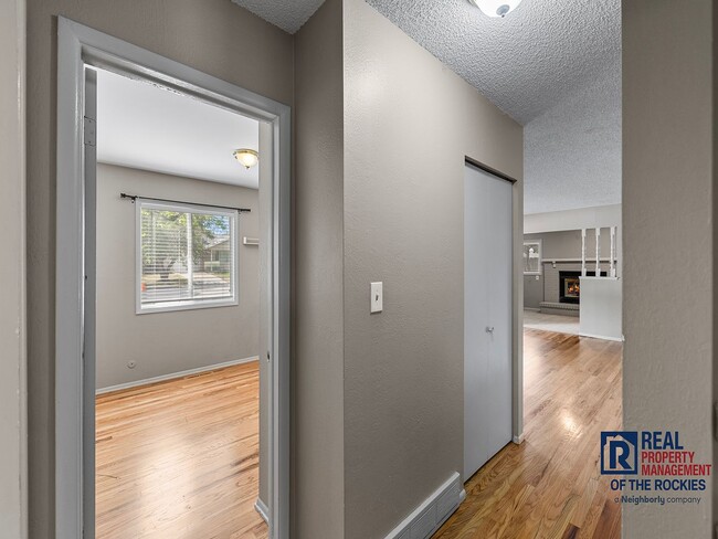 Building Photo - Fantastic Home in a Great Fort Collins Loc...