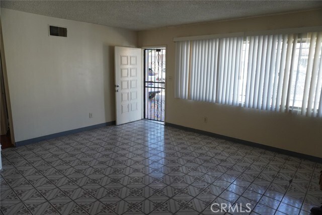 Building Photo - 3509 Marmion Way