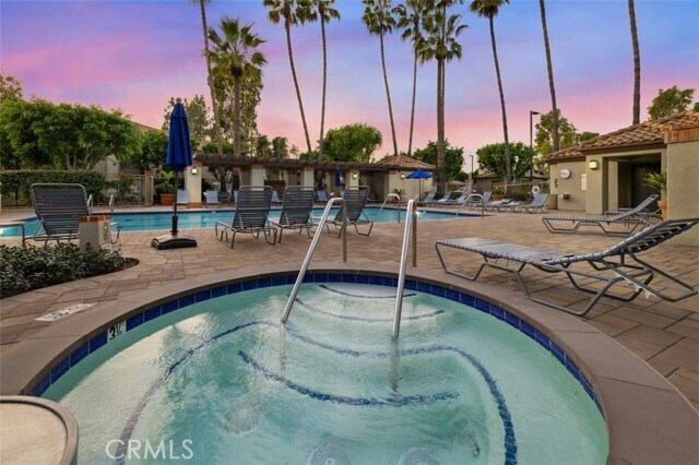 Building Photo - 2800 Keller Dr