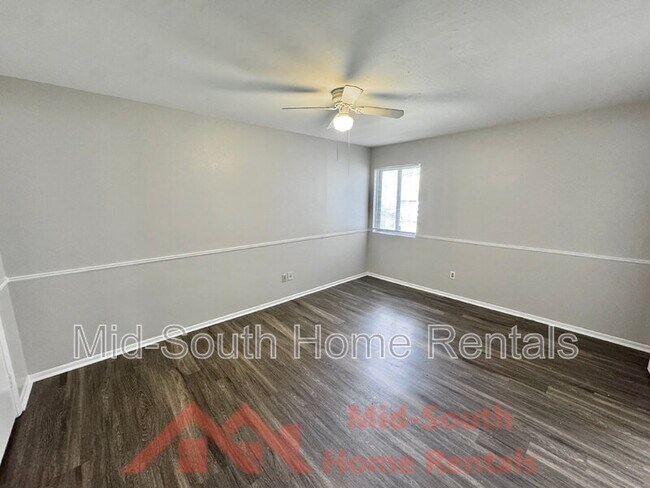 Building Photo - 4579 Buffer Dr