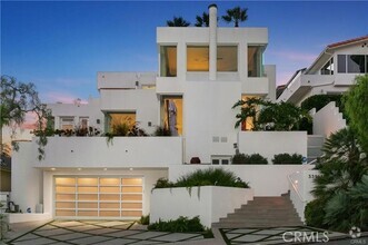 Building Photo - 33961 Granada Dr