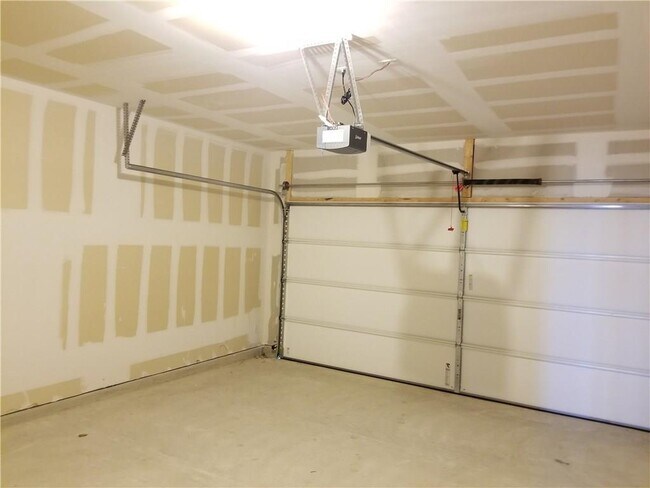 Building Photo - 1448 Brooks Way