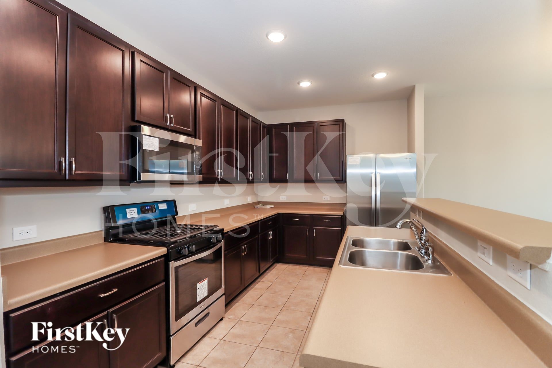 Building Photo - 9935 Yanet Grove Ln