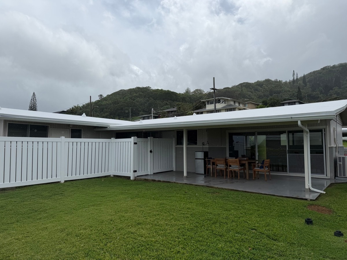 Building Photo - 45-005 Malulani St