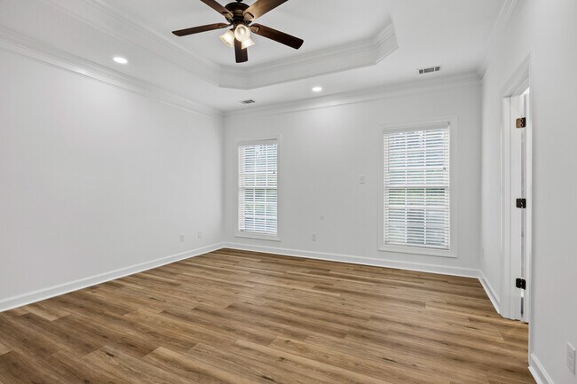 Building Photo - 32 Weatherby Cir