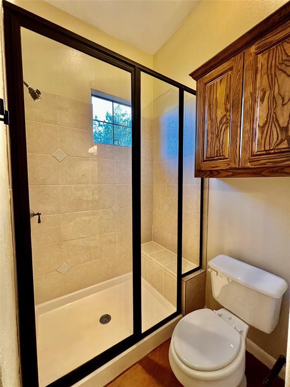 Building Photo - 2406 Indian Creek Rd