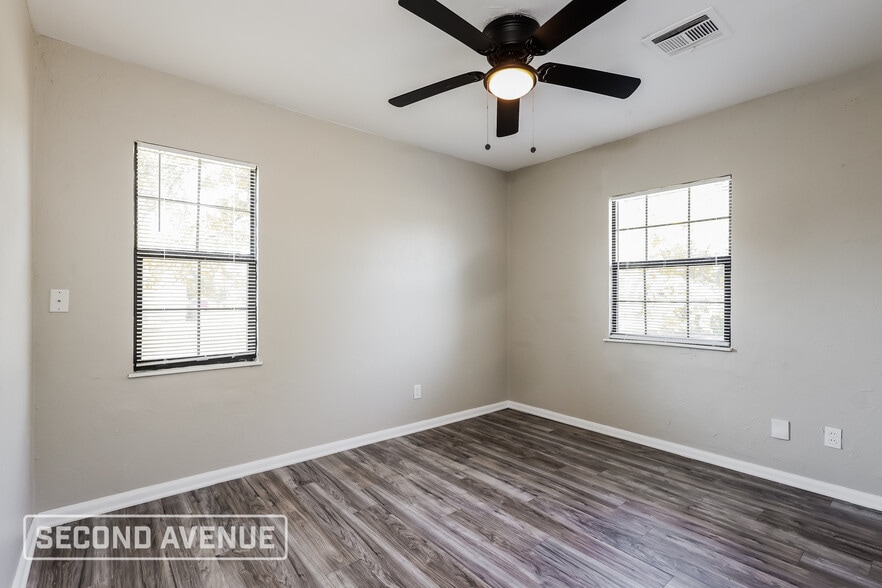 Building Photo - 1400 Marydale Ave