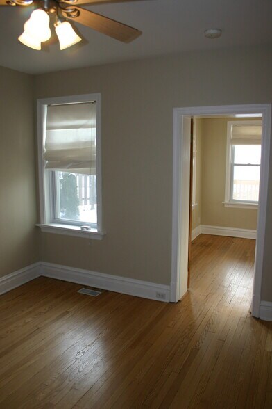 Building Photo - 7304 Lindell Blvd