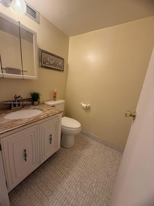 Building Photo - 501 Three Islands Boulevard