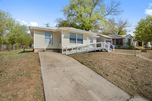 Building Photo - 7460 Aberdeen Dr