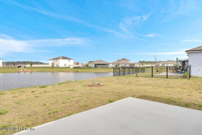 Building Photo - 121 Ardila Cir