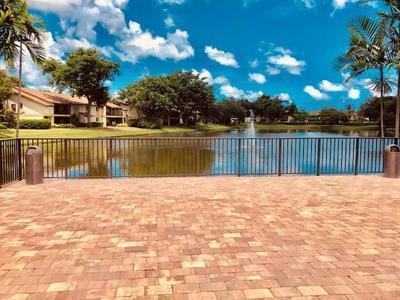 Building Photo - 512 Gardens Dr