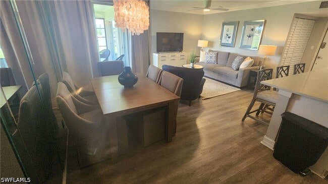 Building Photo - 3645 Boca Ciega Dr