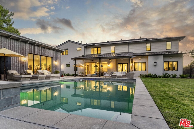 Building Photo - 24277 Dry Canyon Cold Creek Rd