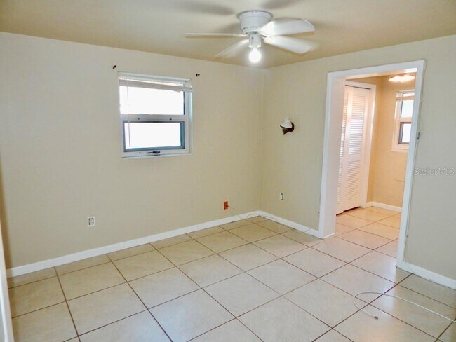 Building Photo - 3632 Devonshire Dr