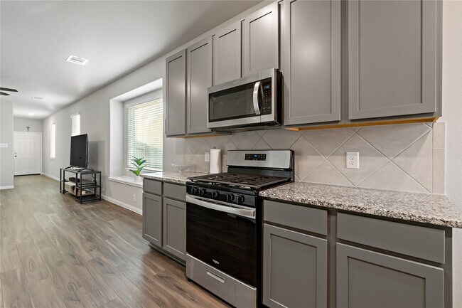 Building Photo - 13770 Goldeye Dr