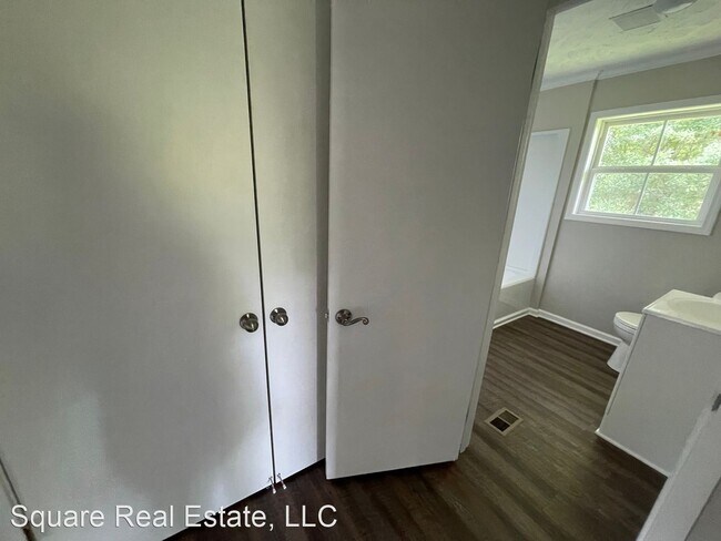 Building Photo - 3 br, 2 bath House - 709 Martin Luther Kin...