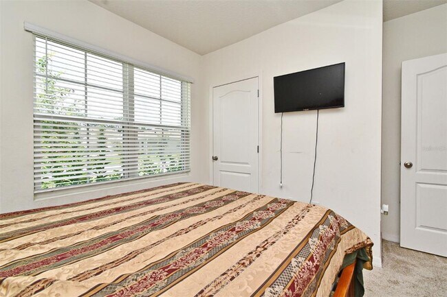 Building Photo - 440 Baroness Way