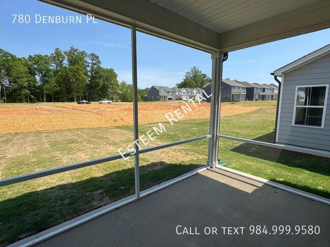 Building Photo - 780 Denburn Pl