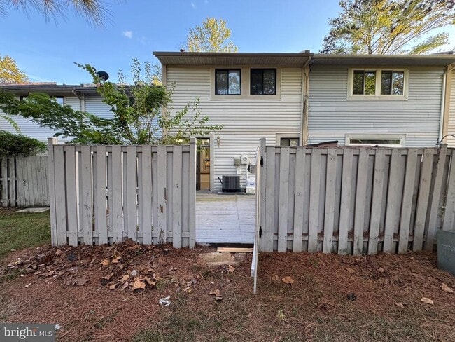 Building Photo - 349 Reneau Way