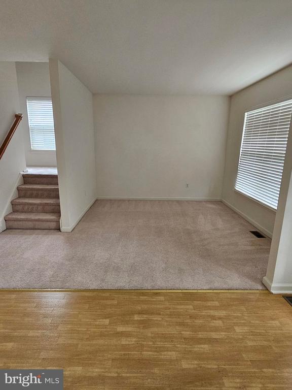 Building Photo - 830 Woodline Dr