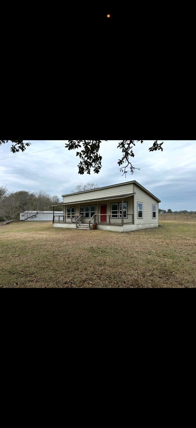 Building Photo - 1200 Choctaw Ln