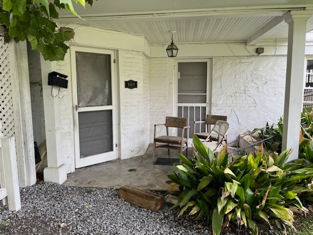 Building Photo - 809 Burdette St