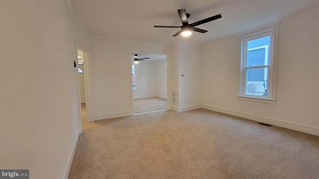 Building Photo - 105 Fairview Ave