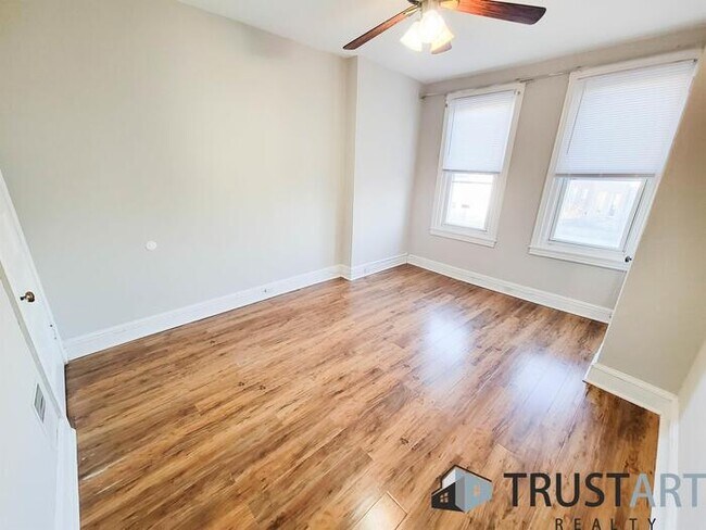 Building Photo - 2840 West Glenwood Avenue - 1, Philadelphi...