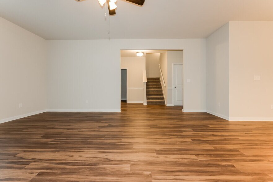 Building Photo - 180 Addy Ln