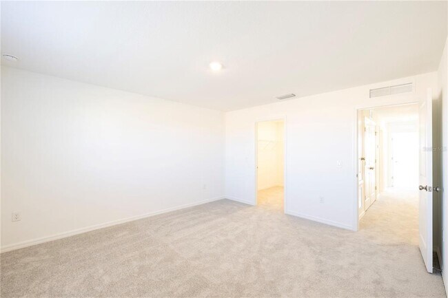 Building Photo - 7609 WATERSCAPE Dr