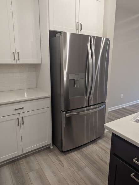 Building Photo - 14504 Twin Lakes Cir