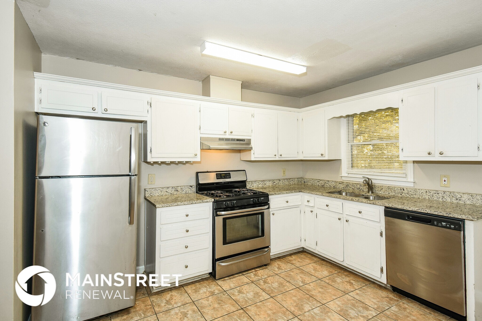 Building Photo - 4631 Candlewyck Way