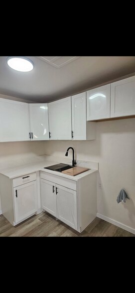 Primary Photo - 347 Ware Blvd