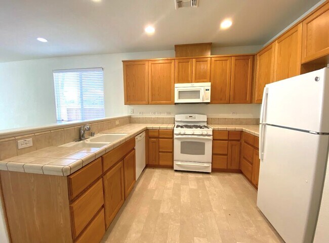 Building Photo - 436 Jacobs Dr