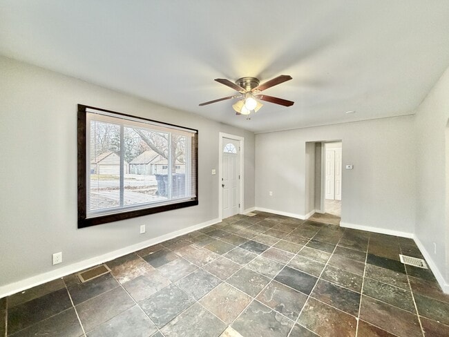 Building Photo - 710-712 S Ringold St