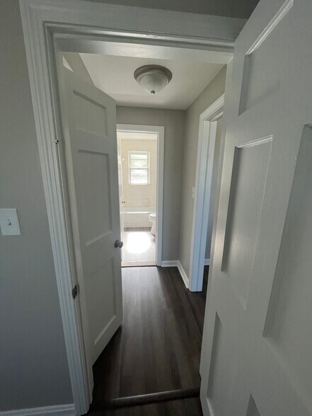 Hallway looking into bathroom - 24730 Lake Shore Blvd