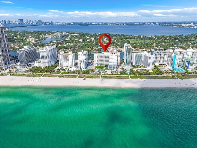 Building Photo - 5005 Collins Ave