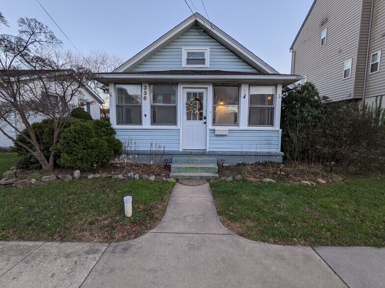 Front of the house - 336 Jefferson Ave