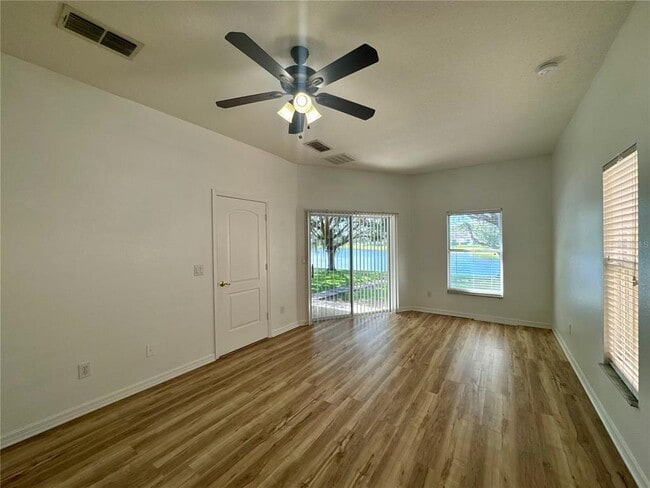 Building Photo - 16543 Cedar Run Dr