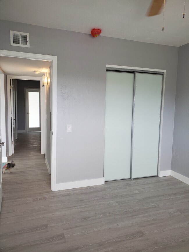 Building Photo - 2454 Australia Way E