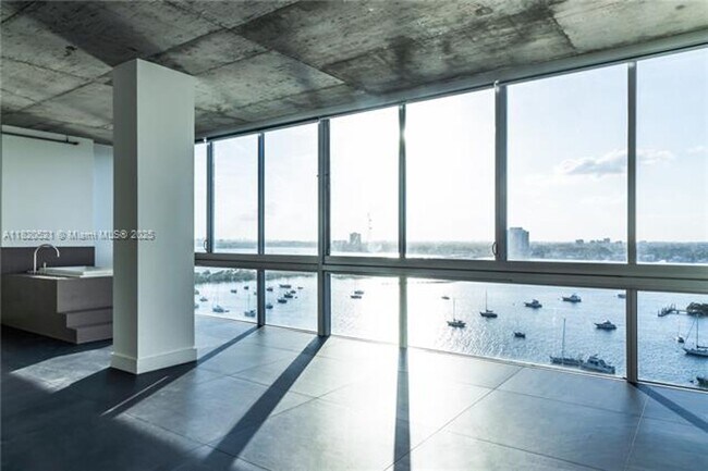 Building Photo - 7934 West Dr