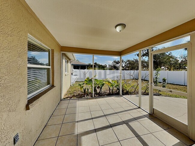 Building Photo - 3118 37th Ter E