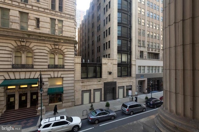 Building Photo - 1411 Walnut St