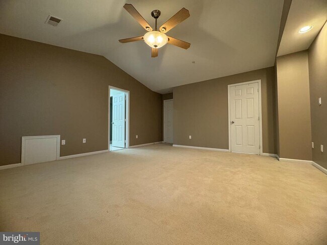 Building Photo - 11433 Hollowstone Dr