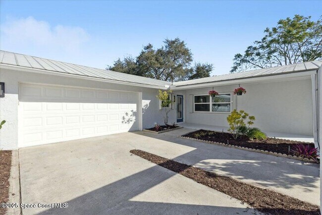 Building Photo - 308 Clayton Ave