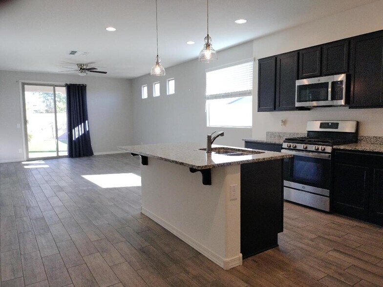 Building Photo - 1863 S 82nd Pl