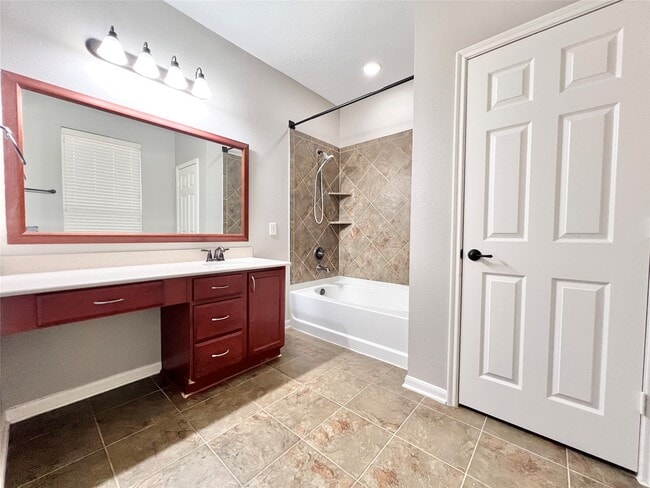 Building Photo - 2906 Coastal Prairie Ln