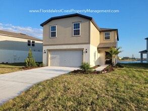 Building Photo - FANTASTIC 5 BEDROOM/ 3 BATH HOME in PARRISH! ISLES AT BAYVIEW! SUPER AMENITIES!