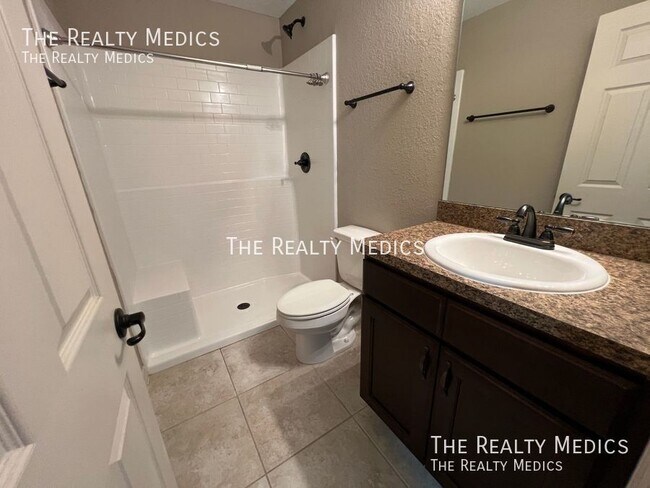 Building Photo - 22 Locust Loop Dr